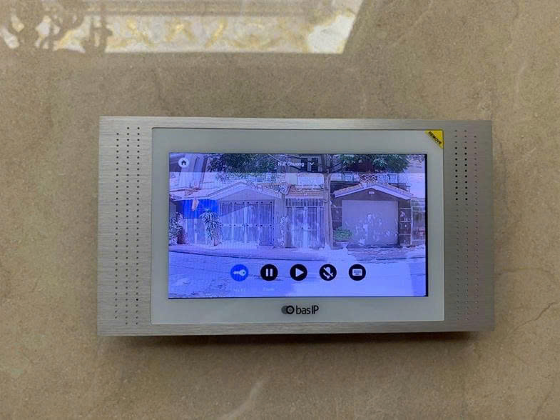Màn hình IP cảm ứng 10 inch BasIP AT-10 đàm thoại video intercom sắc nét trong nhà
